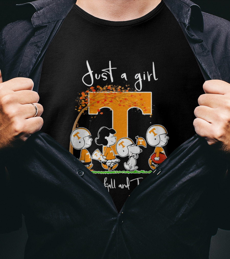 Just A Girl Who Loves Fall And Tennessee Volunteers Peanuts T-Shirt