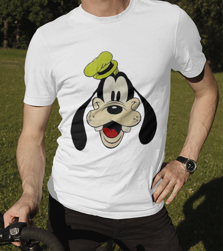 Yats Goofy Head Disney Character Face T-Shirt