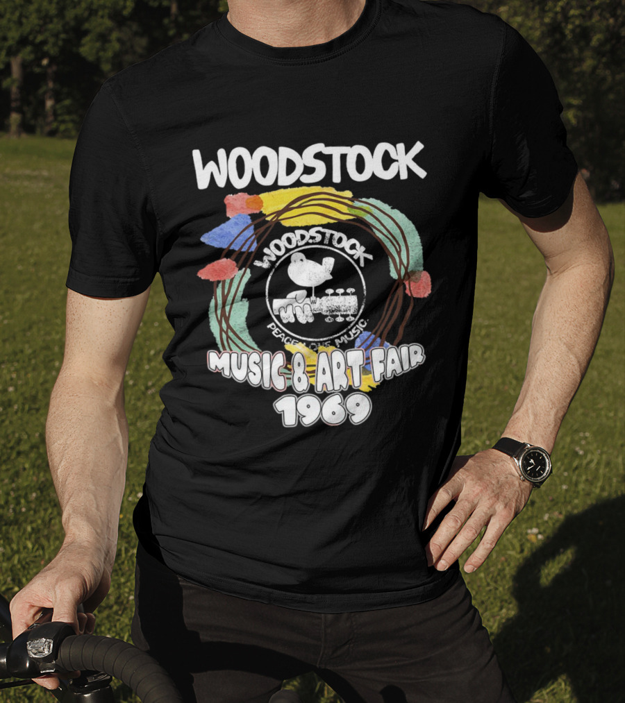 WOODSTOCK Music And Art Fair 1969 Peace And Music T-Shirt