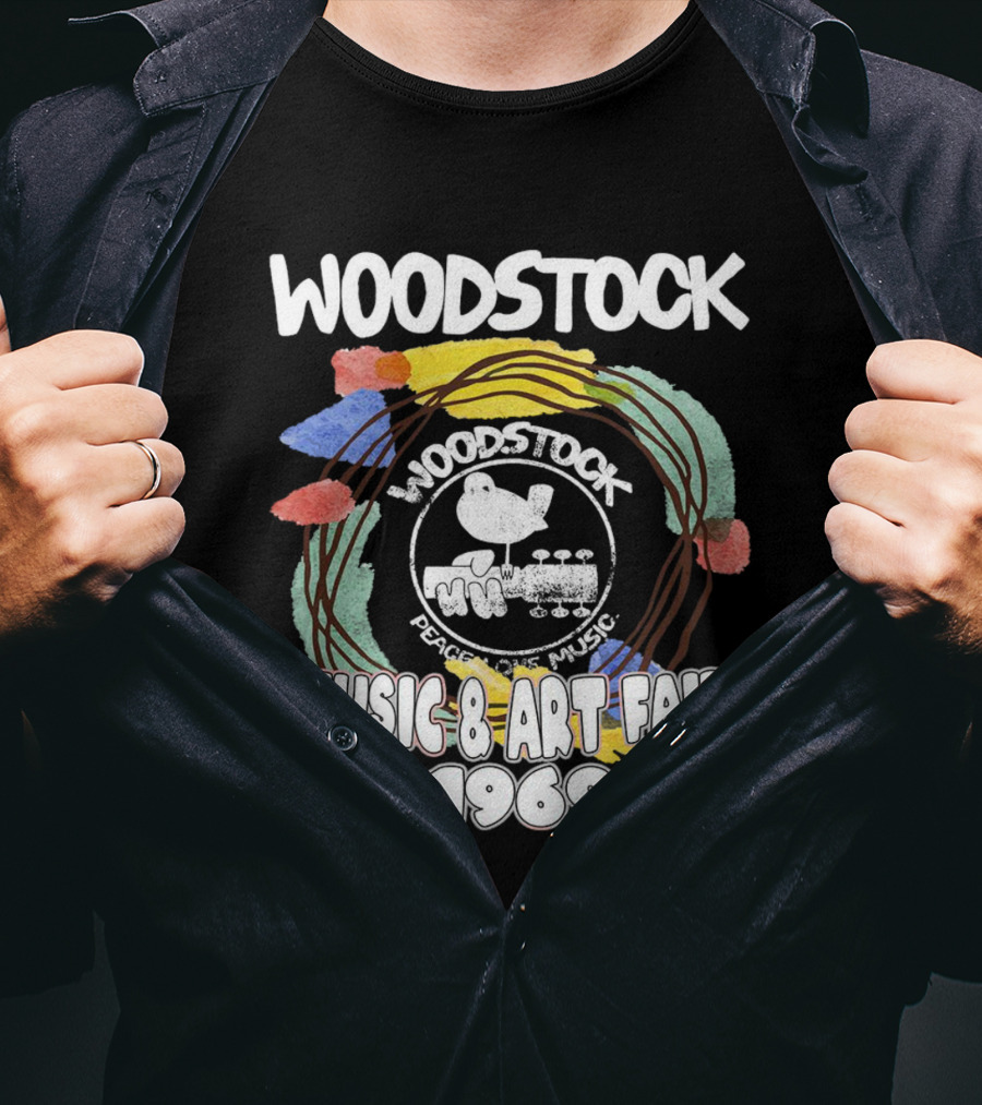 WOODSTOCK Music And Art Fair 1969 Peace And Music T-Shirt