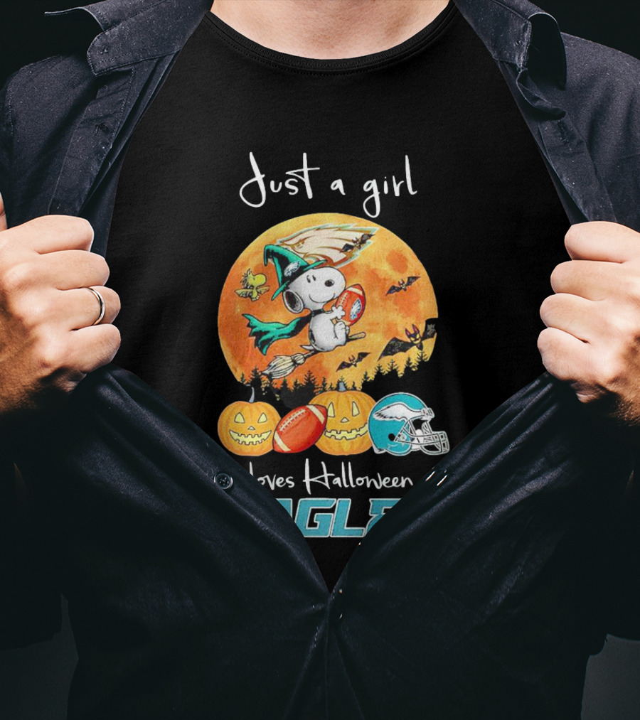 Just A Girl Who Loves Halloween And Philadelphia Eagles Snoopy T-Shirt