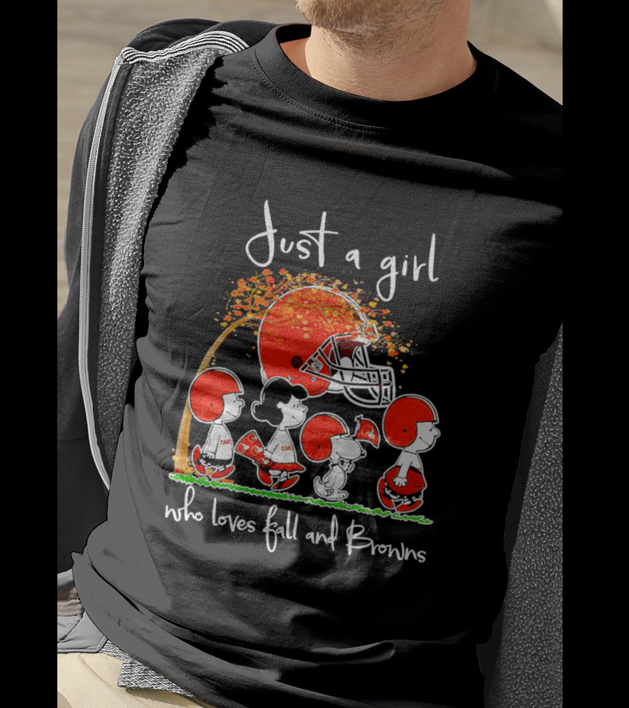 Just A Girl Who Loves Fall And Browns Peanuts Snoopy T-Shirt