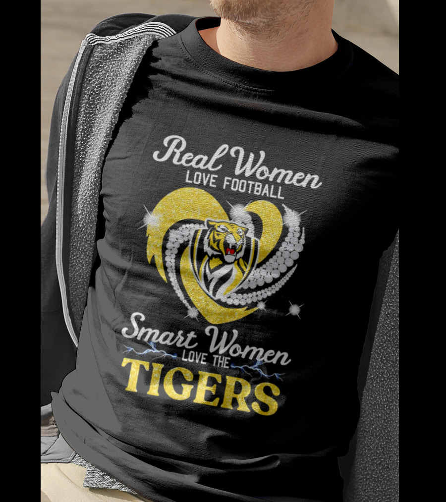 Real Women Love Football Smart Women Love The Richmond Tigers T-Shirt