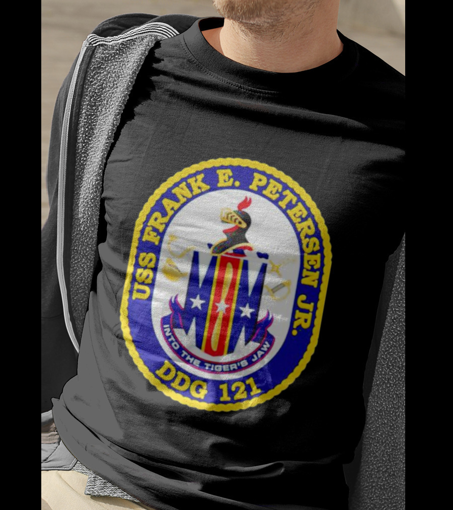 USS Frank E Petersen Jr DDG 121 Crest Into The Tiger's Jaw T-Shirt