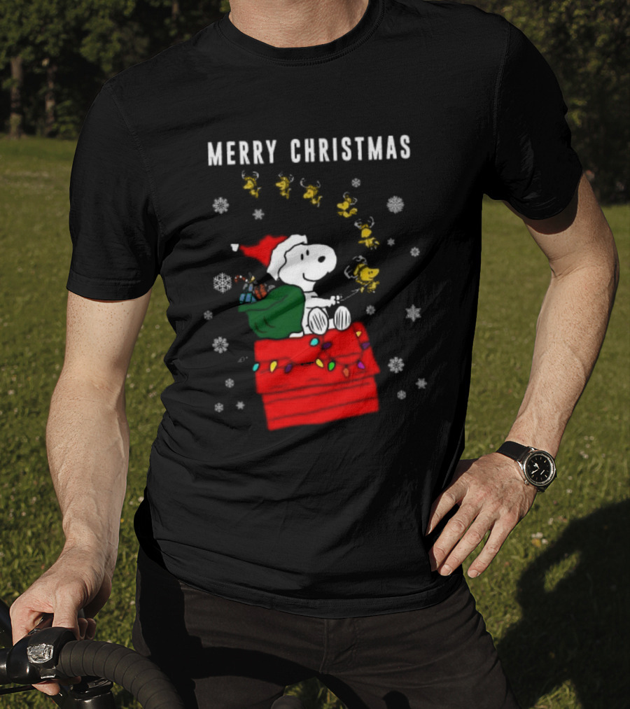 Merry Christmas Snoopy Santa On Doghouse With Reindeer And Snowflakes T-Shirt