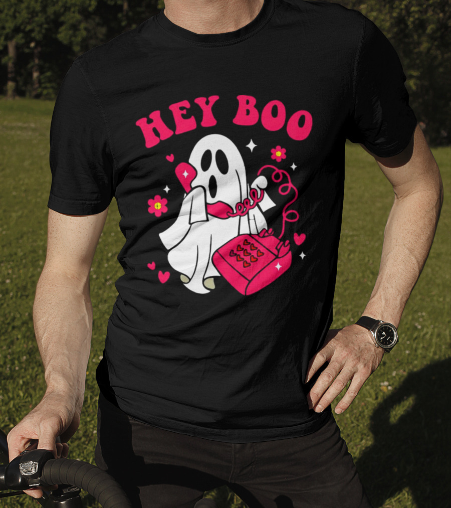 Hey Boo Ghost Talking On Pink Phone With Hearts And Flowers Halloween T-Shirt