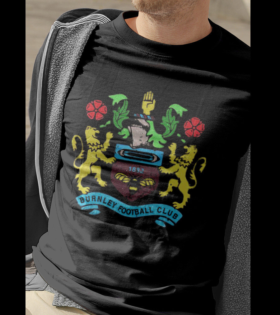 Burnley FC 1882 Crest Burnley Football Club Badge Emblem T-Shirt