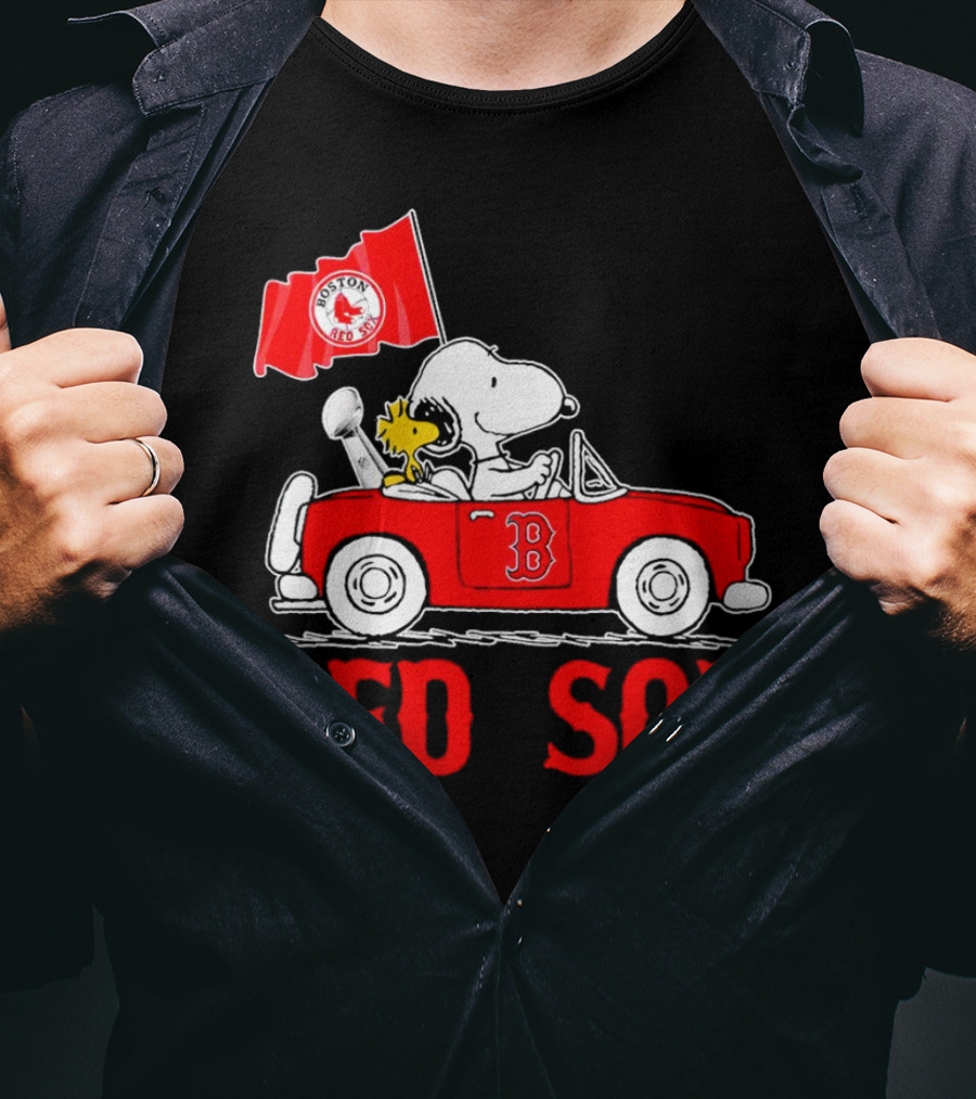 Red Sox Snoopy Woodstock Boston Red Sox Peanuts Car T-Shirt