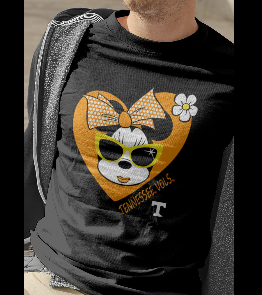 Minnie Mouse Tennessee Vols Heart And Sunglasses Fan T-Shirt