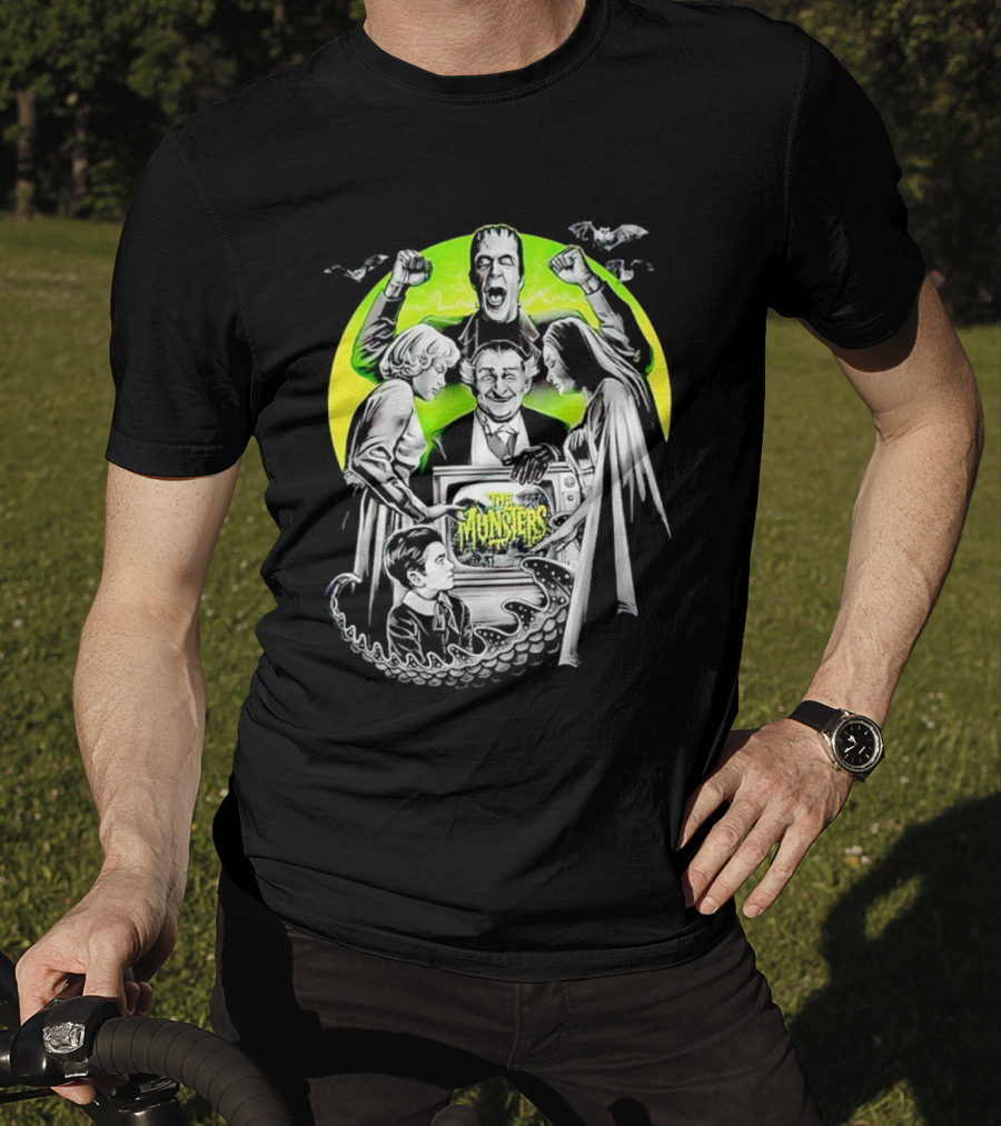 The Munsters Classic Vintage Horror Family T-Shirt