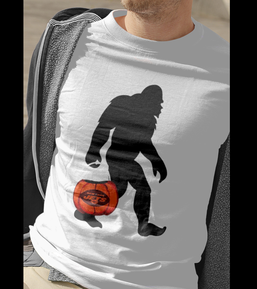 New York Jets Bigfoot Halloween Pumpkin T-Shirt