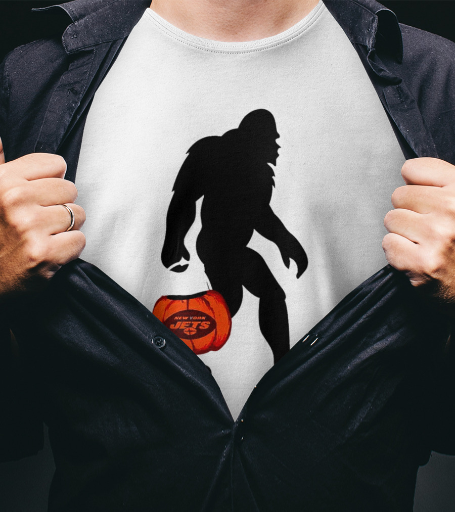 New York Jets Bigfoot Halloween Pumpkin T-Shirt