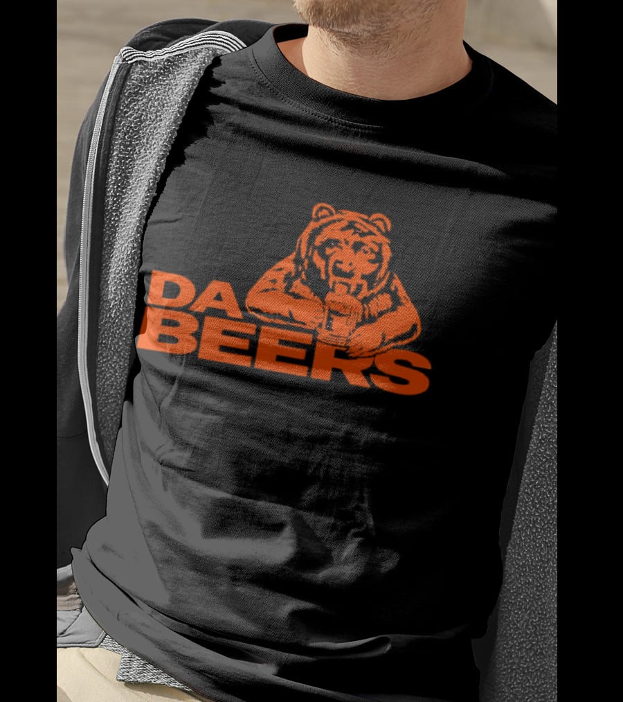 Da Beers Chicago Bears Football Beer Drinking Bear T-Shirt