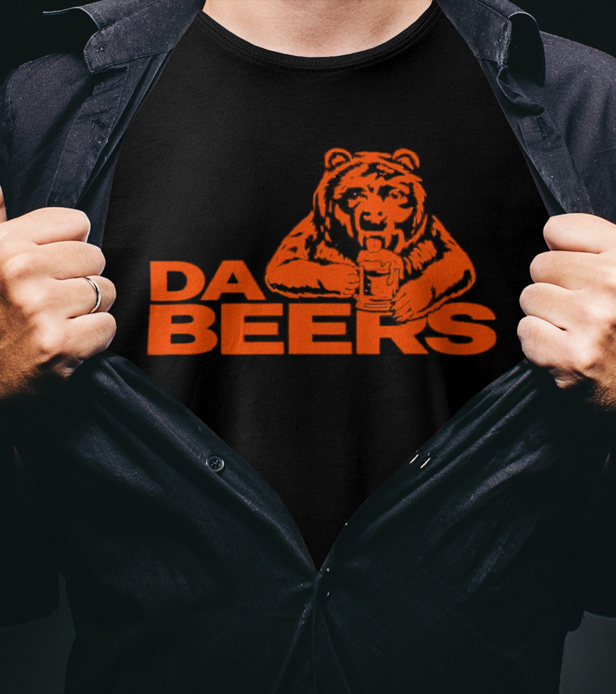 Da Beers Chicago Bears Football Beer Drinking Bear T-Shirt