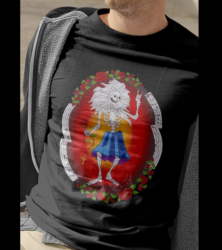 Skeleton Holding Rose With Ankh Surrounded By Roses Halloween Rosebud T-Shirt