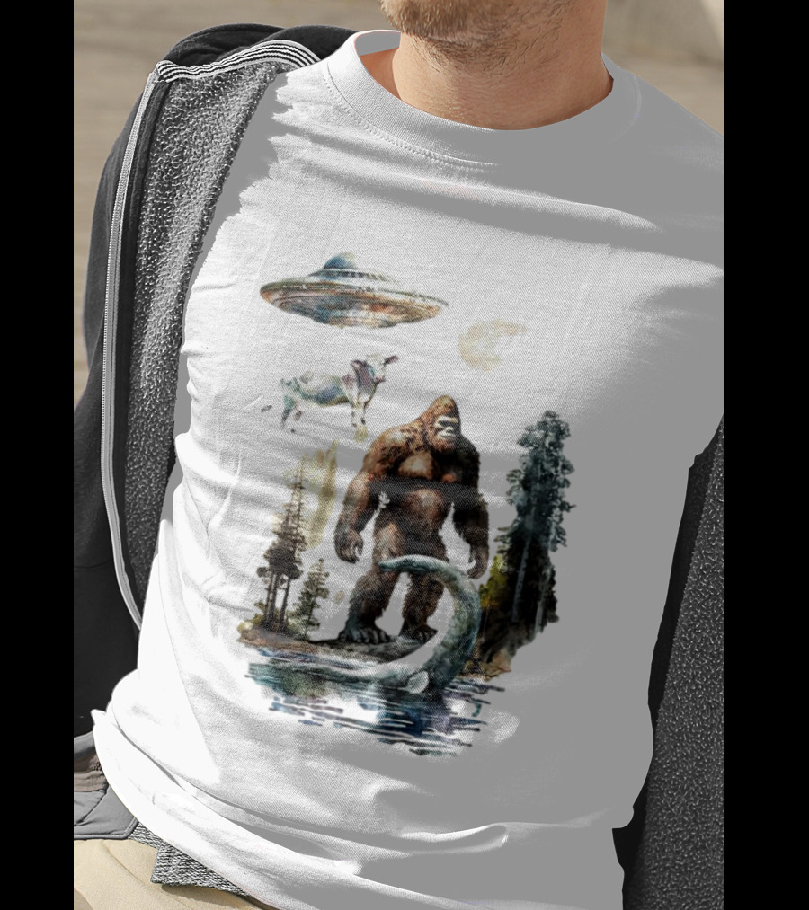 UFO Bigfoot Sasquatch Loch Ness Monster Alien Forest Scene T-Shirt