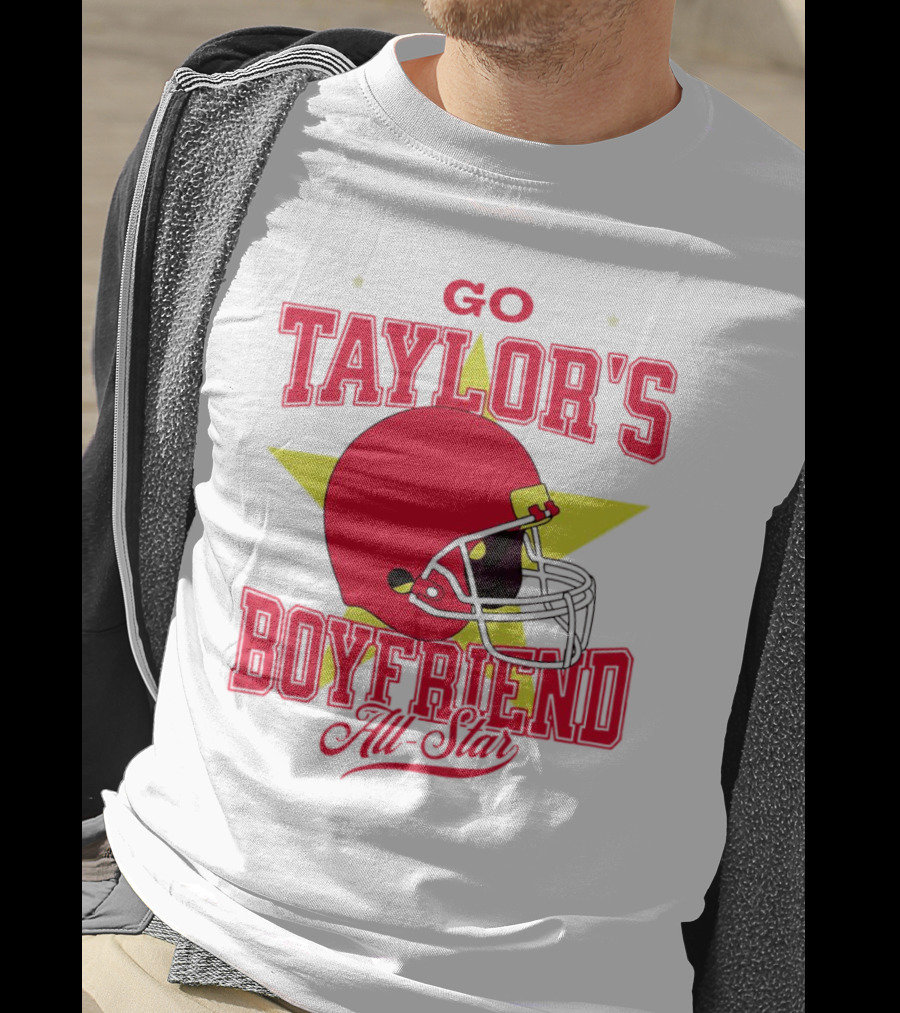 Go Taylor's Boyfriend All-Star Red Helmet Kansas City Chiefs T-Shirt