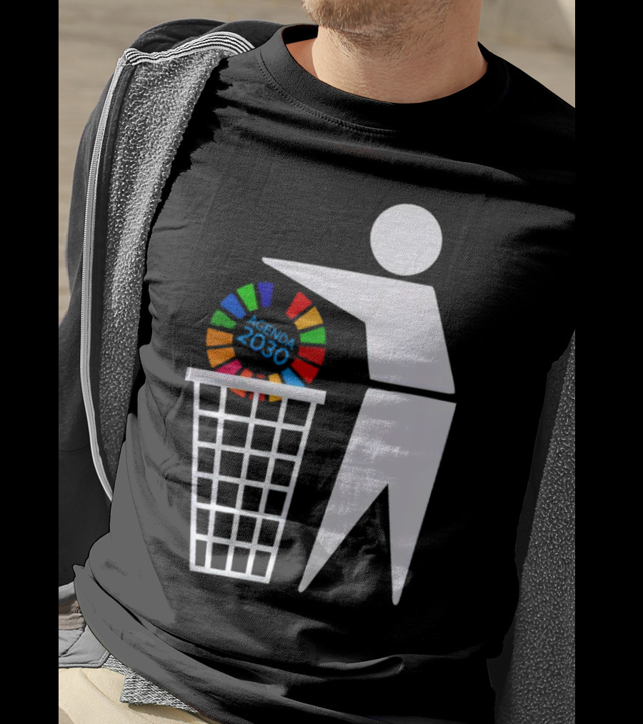 Bin Agenda 2030 Global Goals Symbol In Trash T-Shirt