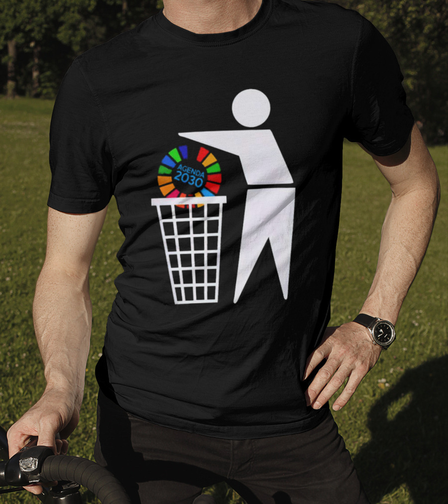Bin Agenda 2030 Global Goals Symbol In Trash T-Shirt