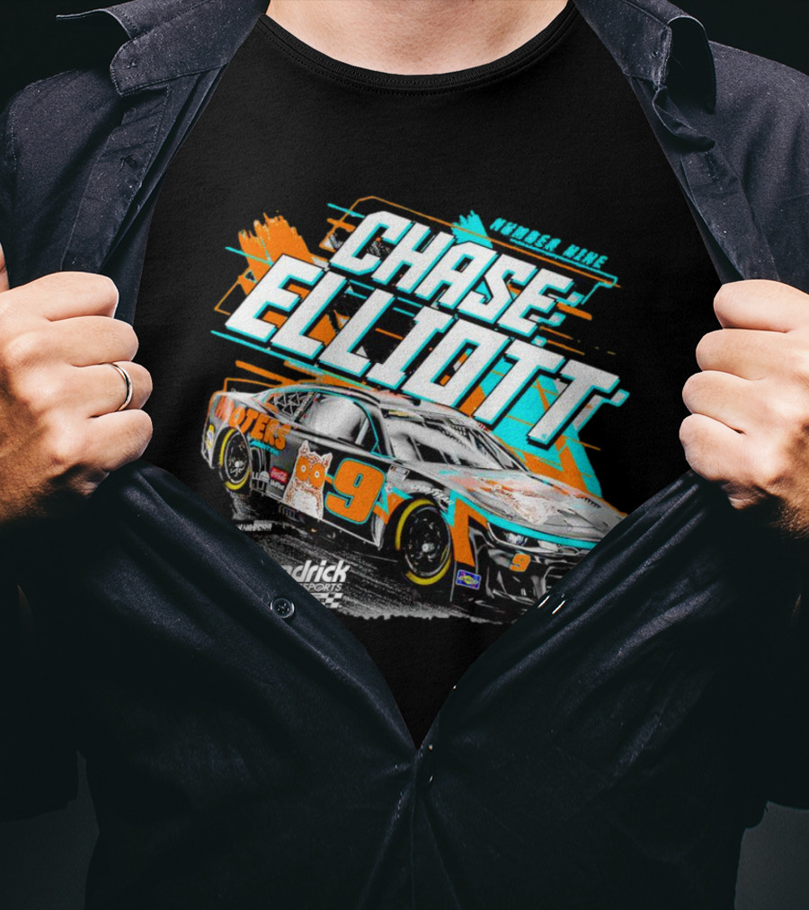Chase Elliott Number Nine Hooters Hendrick Motorsports Racing Car T-Shirt
