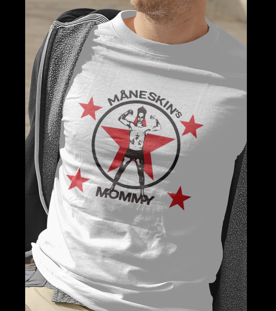 MÅNESKIN'S MOMMY Red Star Power Circle T-Shirt