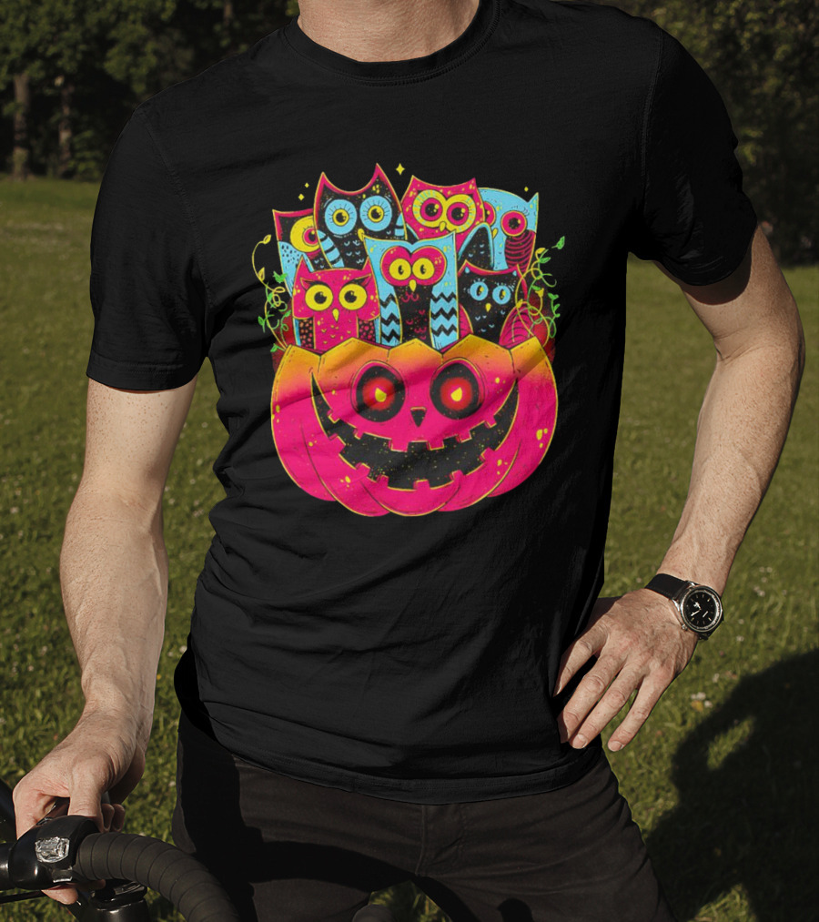 Neon Owls In Jack-o'-Lantern Halloween Party T-Shirt
