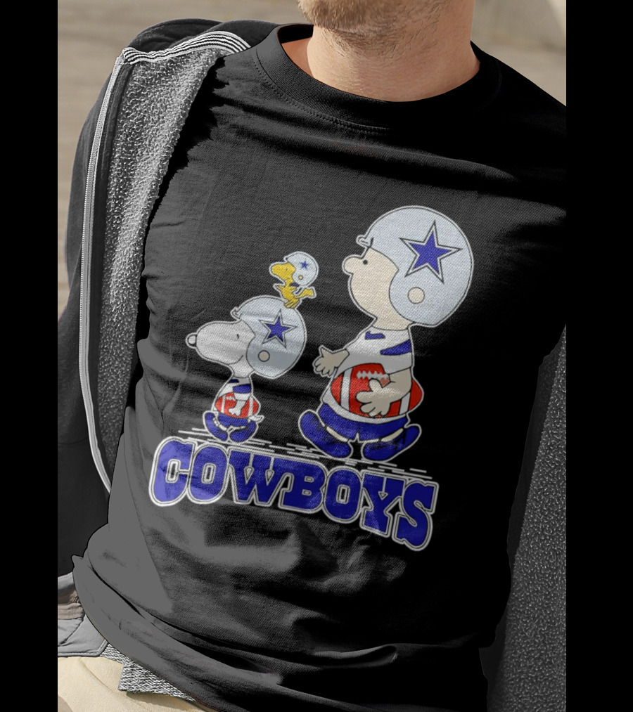 Cowboys Snoopy Charlie Brown Woodstock Football Helmets T-Shirt