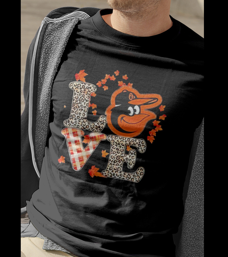 Love Baltimore Orioles Fall Style With Leaves And Classic T-Shirt
