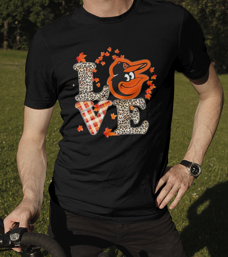 Love Baltimore Orioles Fall Style With Leaves And Classic T-Shirt
