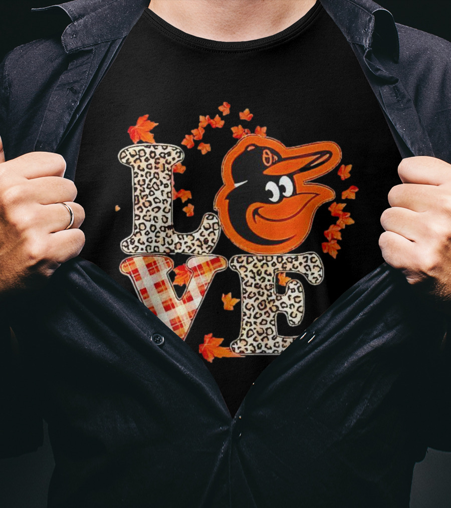 Love Baltimore Orioles Fall Style With Leaves And Classic T-Shirt