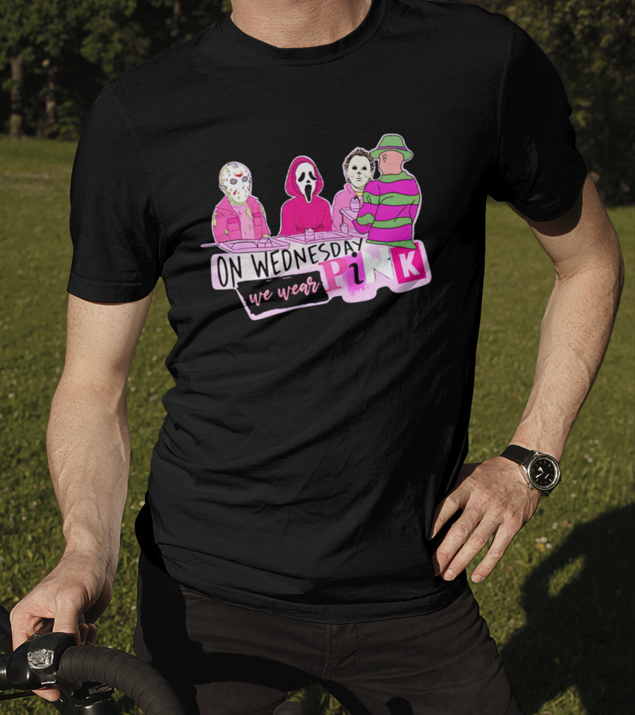 On Wednesdays We Wear Pink Horror Movie Characters Halloween Dinner Scene T-Shirt