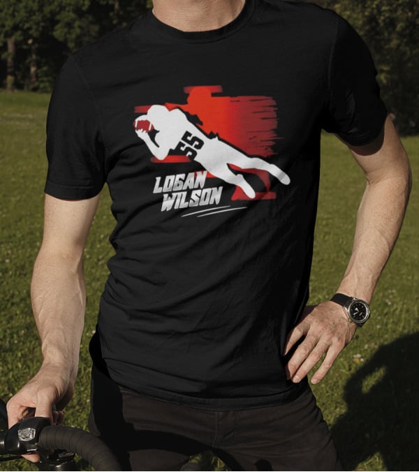 Logan Wilson NFL Diving Catch Cincinnati Bengals 55 T-Shirt