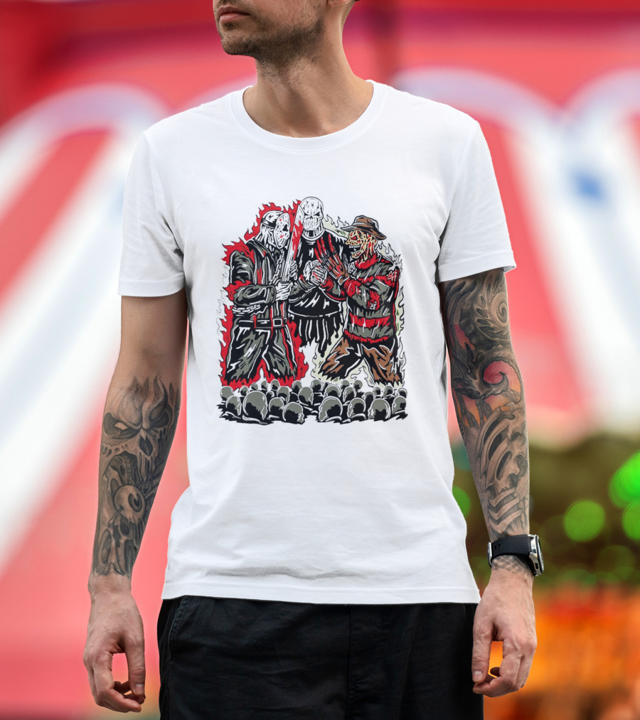 Violent Face Off Horror Movie Characters Freddy Krueger Pyramid Head Crossover T-Shirt