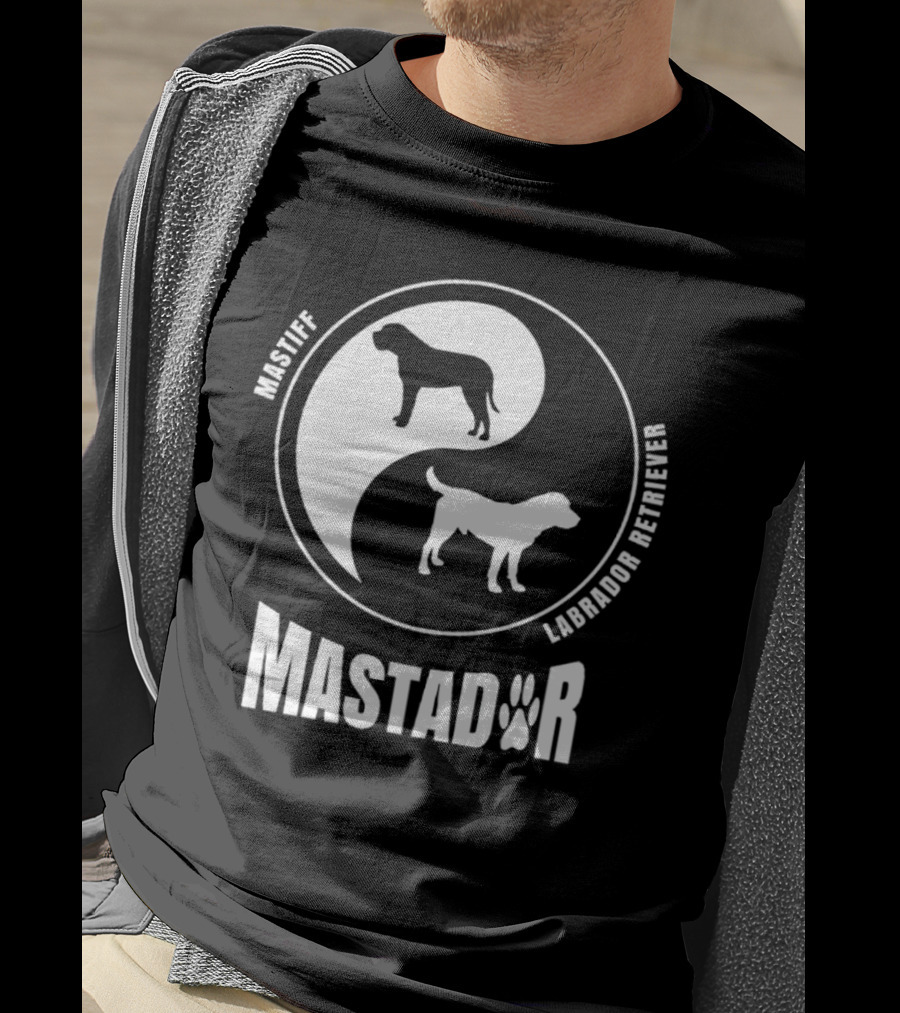Mastiff Labrador Retriever Yin Yang Mastador T-Shirt