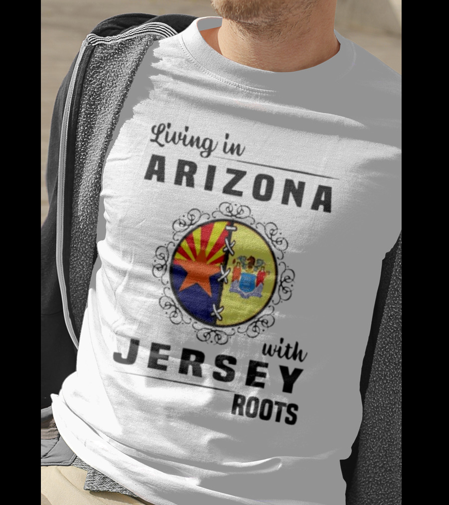 Living In Arizona With Jersey Roots Arizona New Jersey State Flag Circle T-Shirt