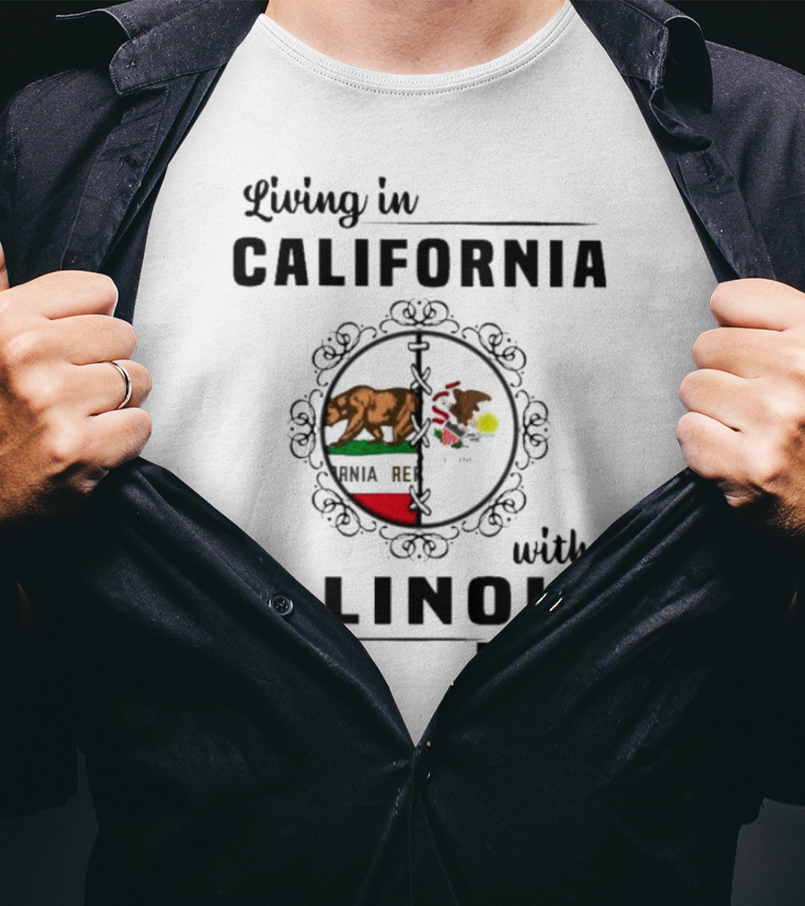 Living In California With Illinois Roots California Republic And Illinois State Flag Elements T-Shirt