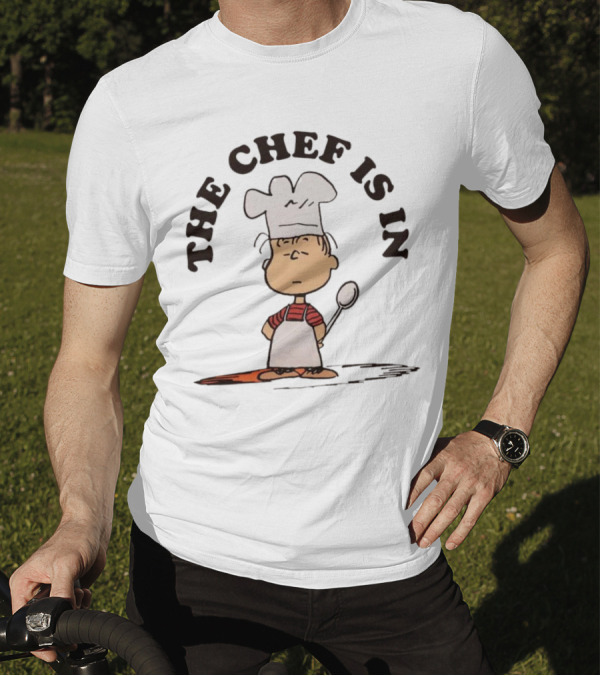 Linus Peanuts The Chef Is In Cooking Spoon Comic Character T-Shirt