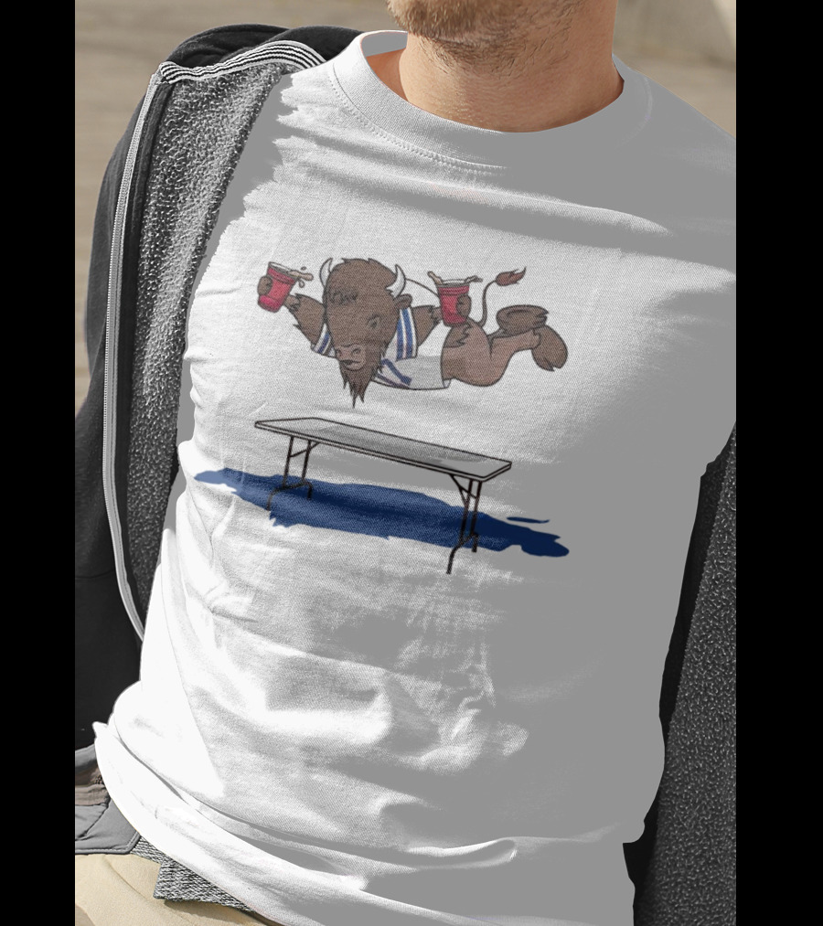 Buffalo Bills Smash Tables Jumping Bison With Red Cups T-Shirt