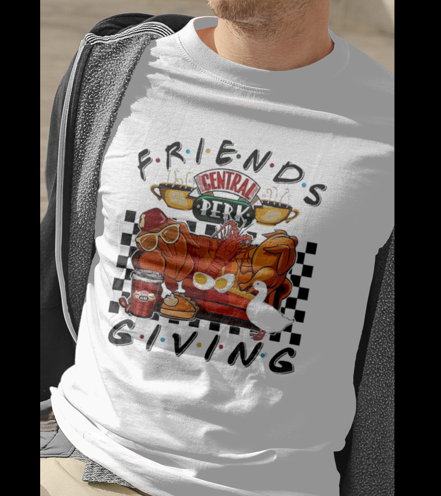 Friends Central Perk Thanksgiving Couch Scene T-Shirt