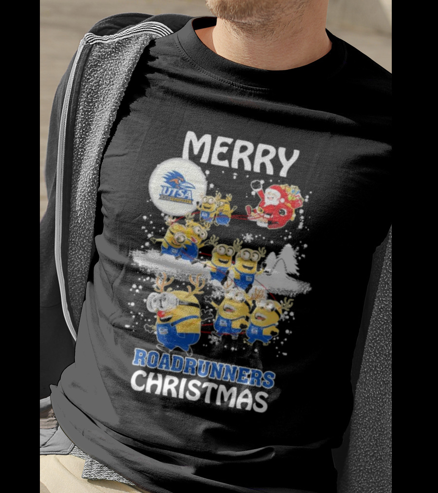 Merry UTSA Roadrunners Minions Christmas With Santa And Reindeer T-Shirt