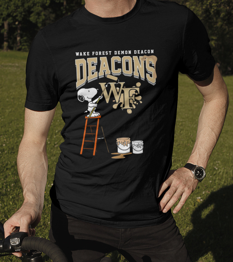 Wake Forest Demon Deacons Snoopy Painting Team Spirit T-Shirt