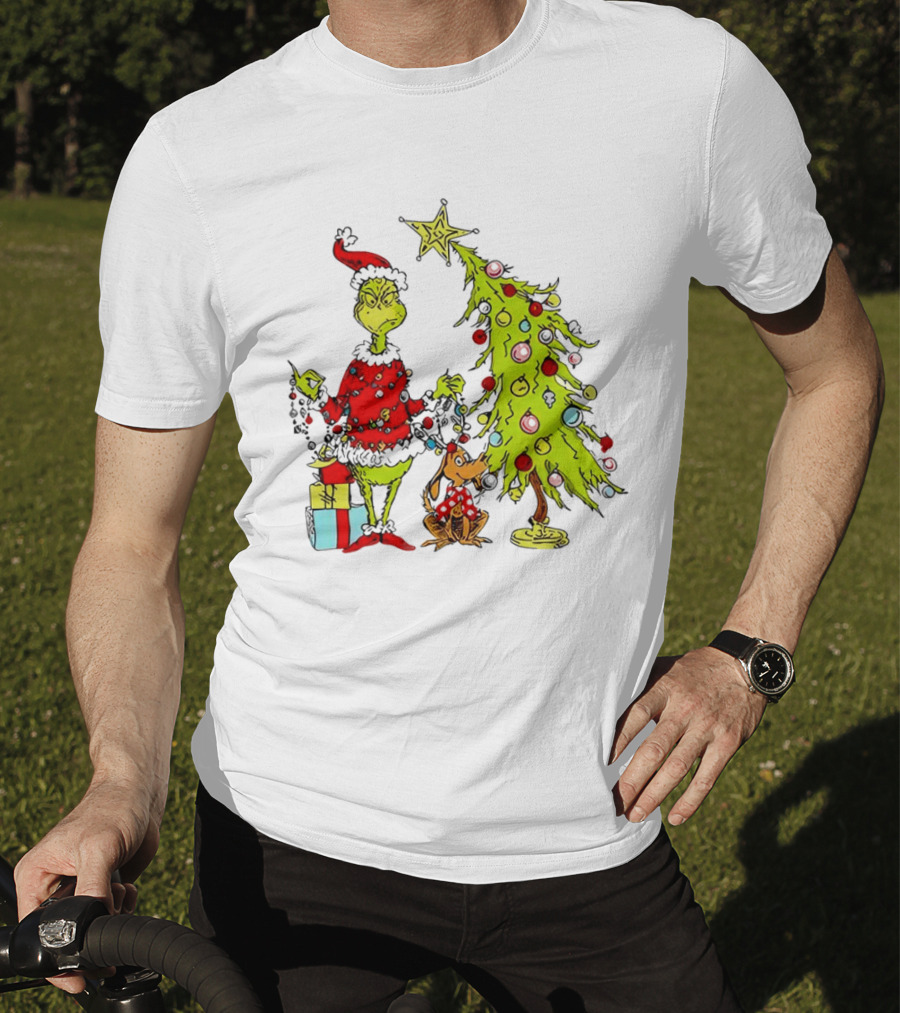 Grinch In Santa Hat And Dog With Christmas Tree And Presents T-Shirt