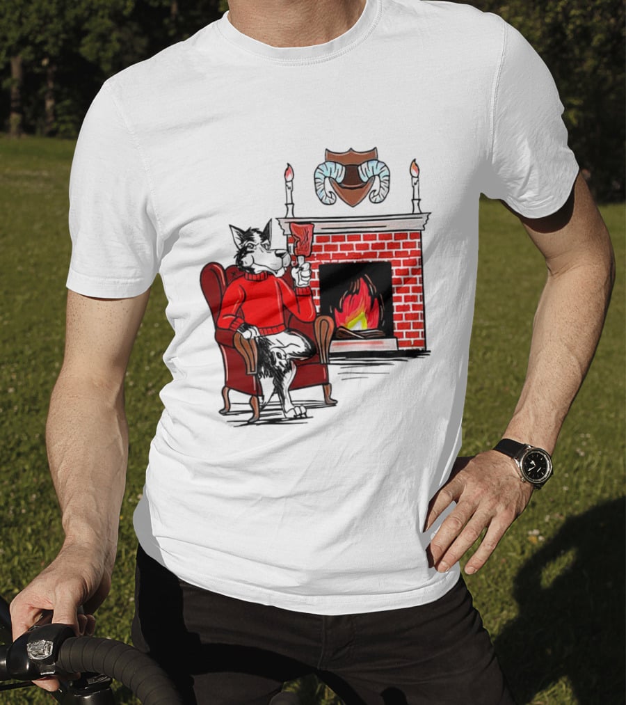 NC State Wolfpack Cozy Fireplace Christmas Scene Sweater Wolf T-Shirt