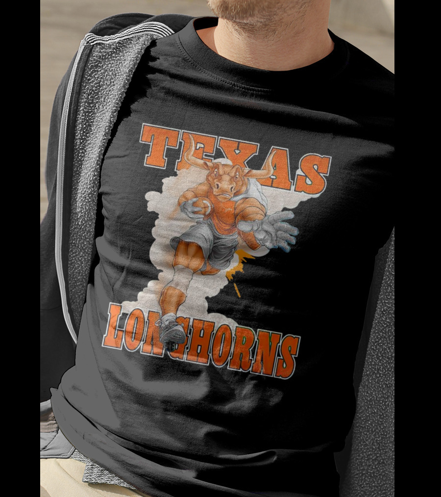 Texas Longhorns Mascot Charging Forward T-Shirt