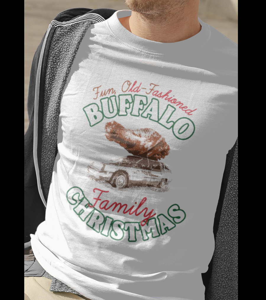 Buffalo Family Christmas Fun Old-Fashioned Car With Tree T-Shirt
