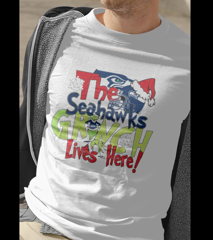 The Seattle Seahawks Grinch Lives Here Christmas T-Shirt