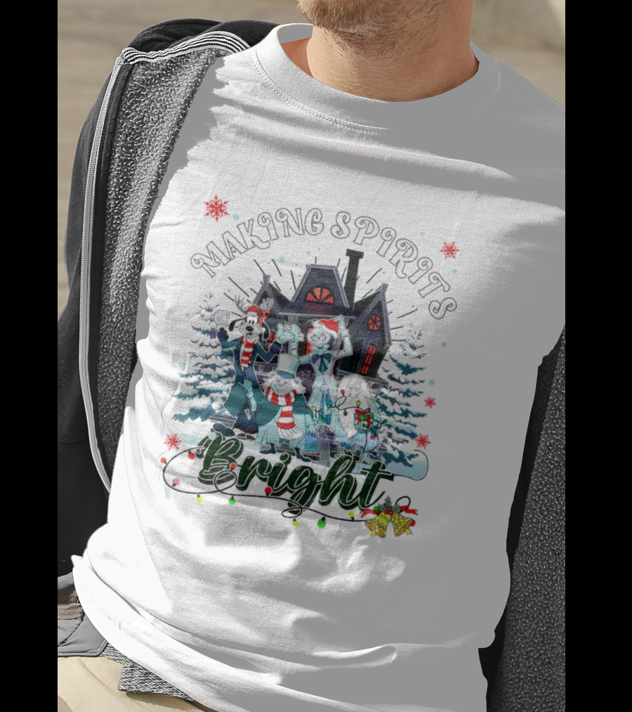 Making Spirits Bright Haunted Mansion Christmas Ghosts In Winter Scene T-Shirt