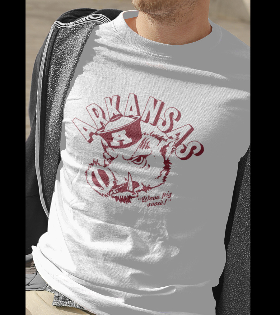 Arkansas Razorbacks Wooo Pig Sooie Vintage Retro A T-Shirt