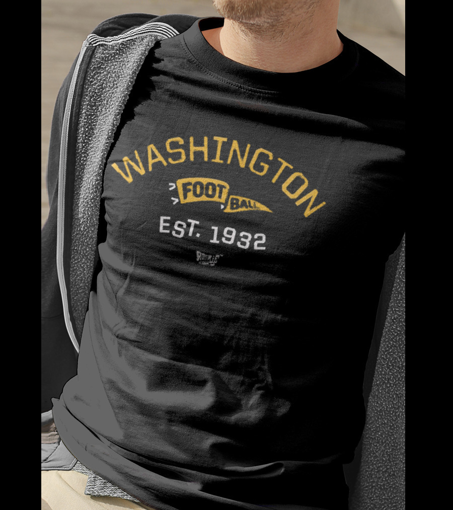 Washington Huskies Football Est 1932 Iconic College Sports Heritage T-Shirt