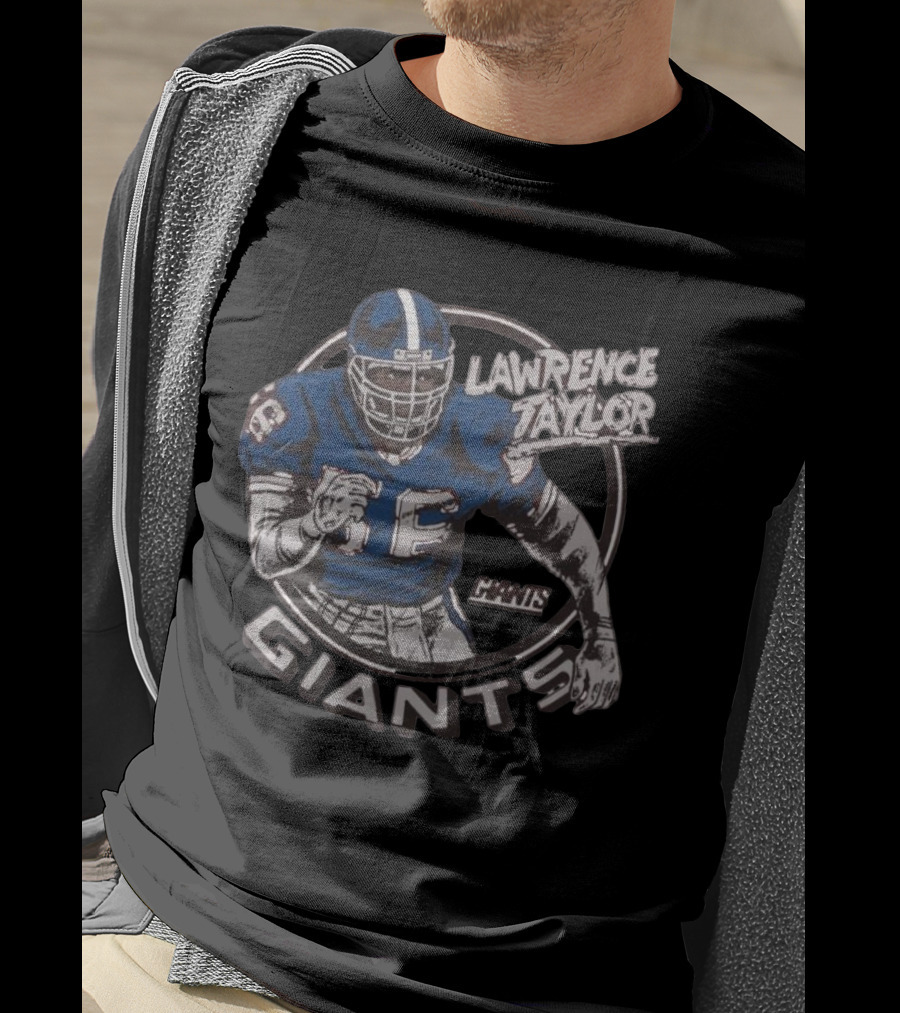 New York Giants Lawrence Taylor Giants Circle T-Shirt